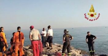Cavallino treporti bambino mare