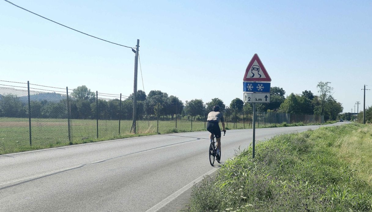 donna morta investita a calvagese della riviera finita in un fossato dopo l urto caccia all auto pirata
