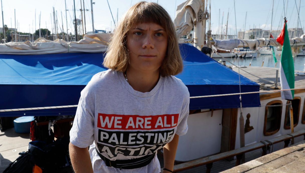 https://wips.plug.it/cips/notizie.virgilio.it/cms/2025/08/greta-thunberg-flotta-umanitaria.jpg