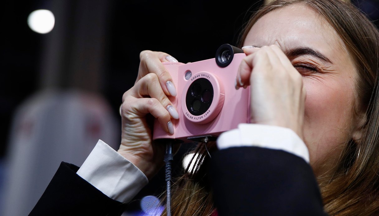 https://wips.plug.it/cips/notizie.virgilio.it/cms/2025/08/kodak-1.jpg