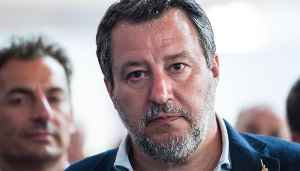 https://wips.plug.it/cips/notizie.virgilio.it/cms/2025/08/minacciato-matteo-salvini.jpg