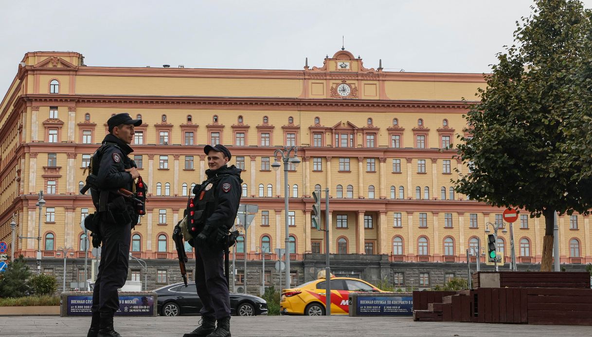 https://wips.plug.it/cips/notizie.virgilio.it/cms/2025/08/mosca-esplosione-lubyanka.jpg
