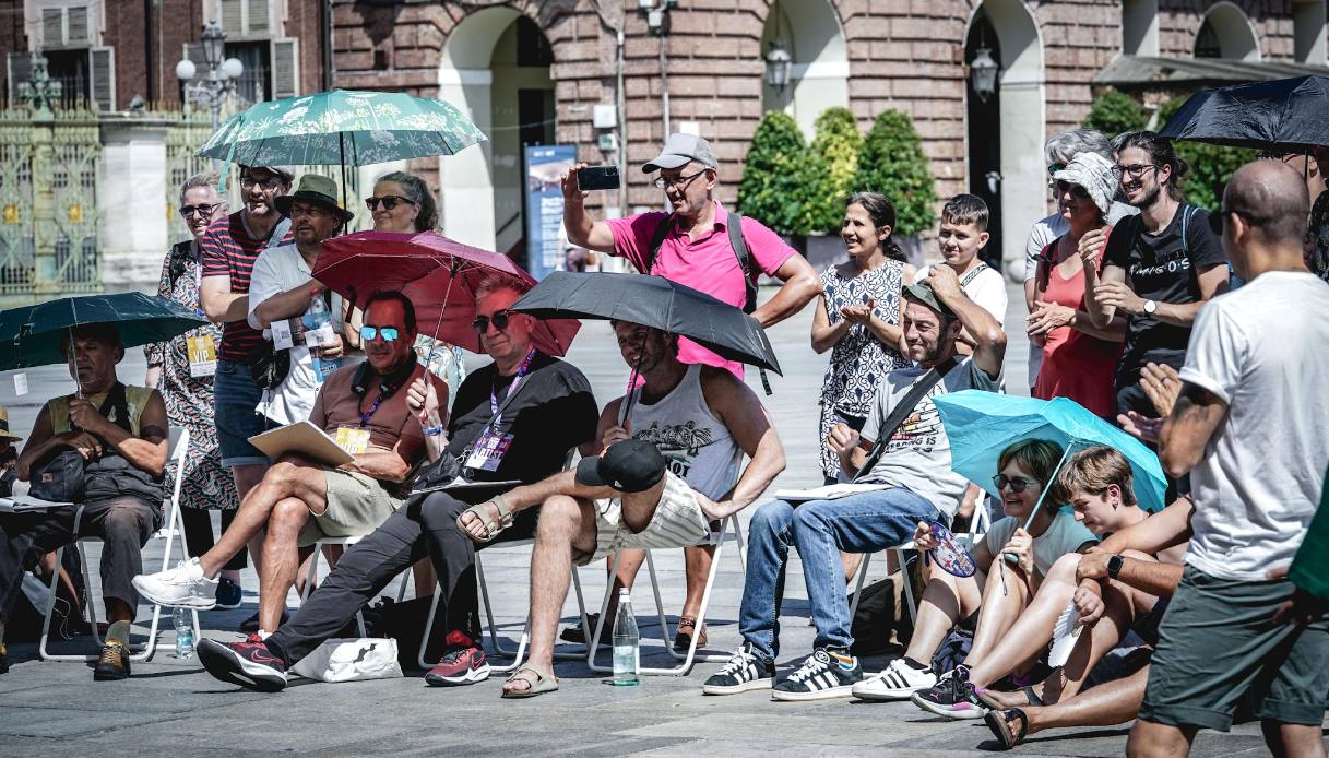 https://wips.plug.it/cips/notizie.virgilio.it/cms/2025/08/paolo-sottocorona-anticiclone-africano-meteo.jpg