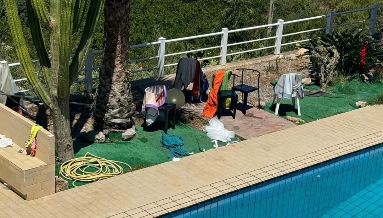 La piscina in cui è stata trovata morta Simona Cinà 