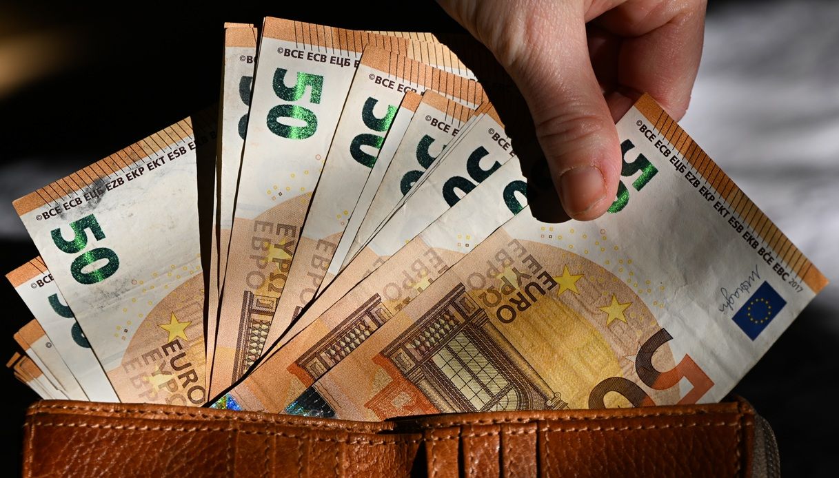 https://wips.plug.it/cips/notizie.virgilio.it/cms/2025/08/taglio-irpef-manovra-riforma.jpg