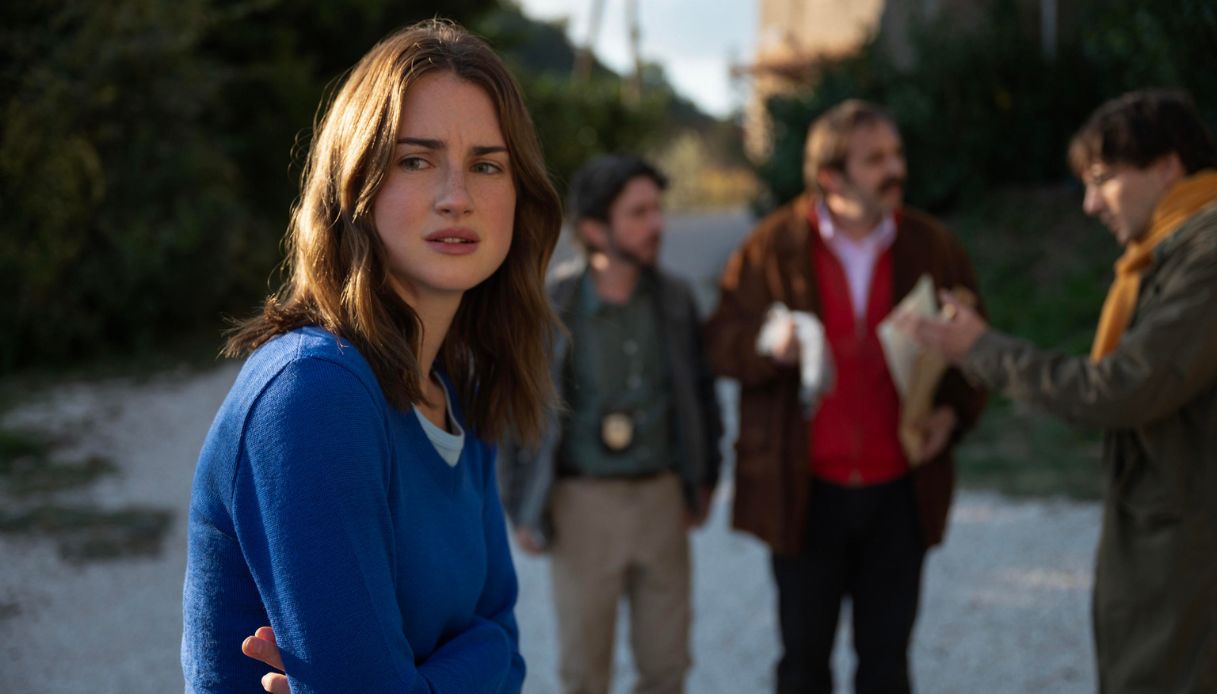 https://wips.plug.it/cips/notizie.virgilio.it/cms/2025/08/the-twisted-tale-of-amanda-knox-disney.jpg