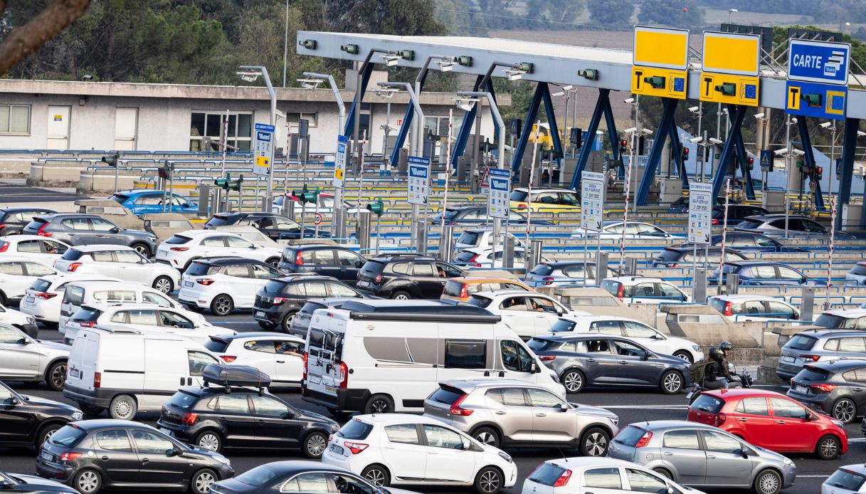traffico da bollino rosso per il controesodo nell ultimo weekend di agosto le strade da evitare e i cantieri