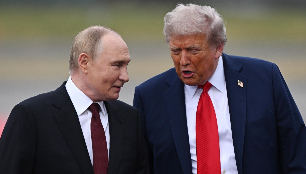 https://wips.plug.it/cips/notizie.virgilio.it/cms/2025/08/trump-putin-ucraina-zelensky.jpg