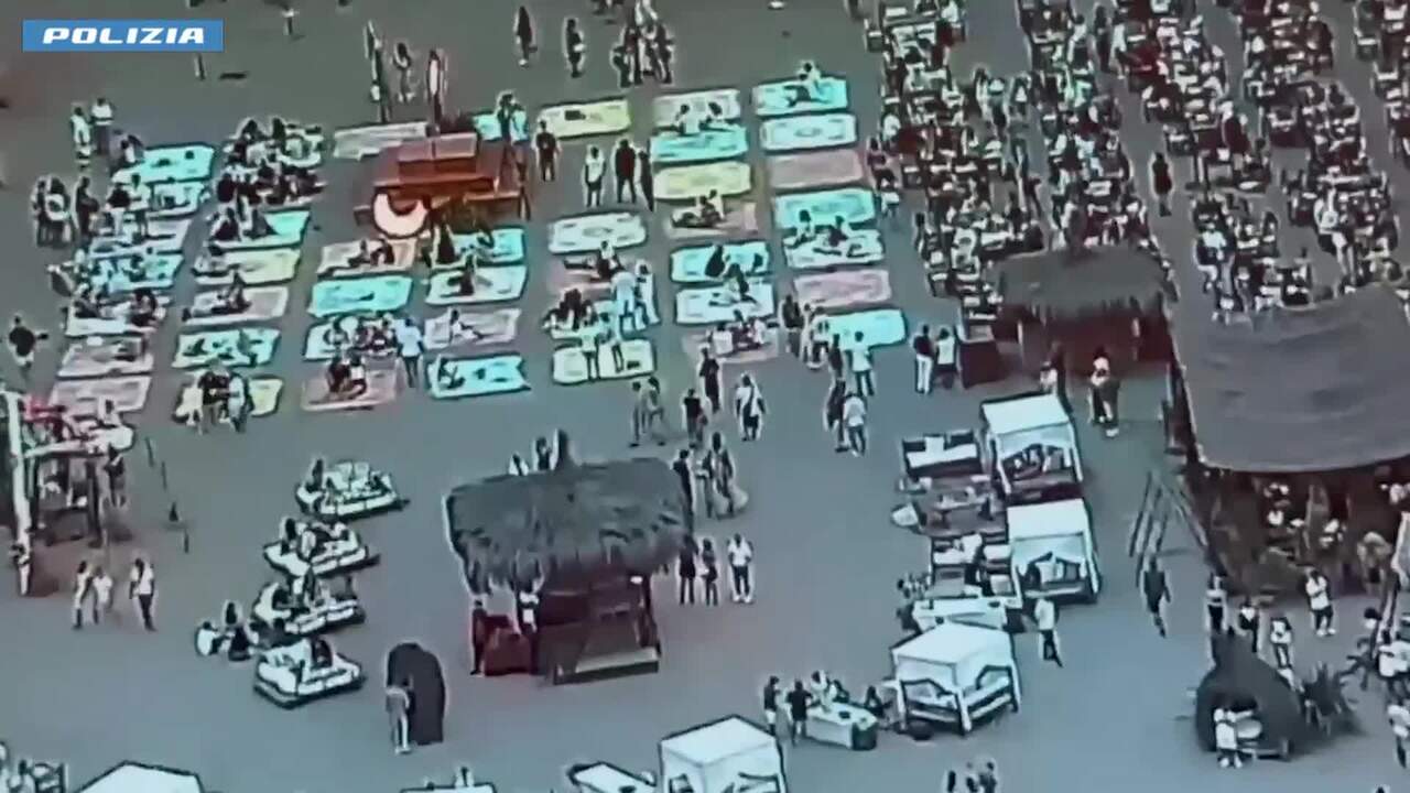 maxi controlli in cielo e a terra a roma per ferragosto le immagini suggestive arrestato 34enne