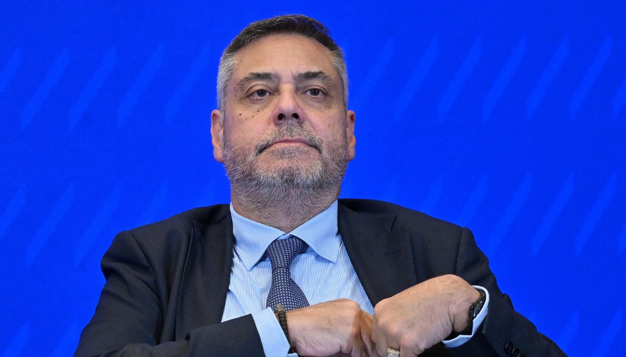 https://wips.plug.it/cips/notizie.virgilio.it/cms/2025/09/andrea-vianello.jpg