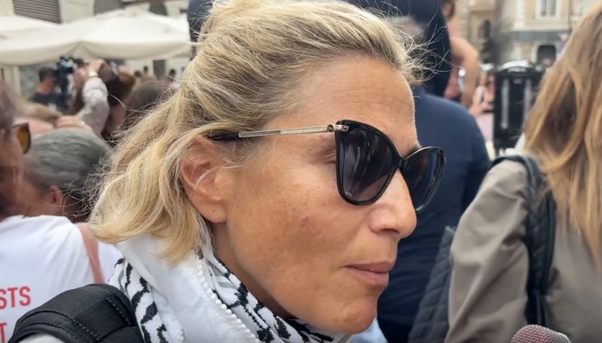https://wips.plug.it/cips/notizie.virgilio.it/cms/2025/09/anna-foglietta-2.jpg