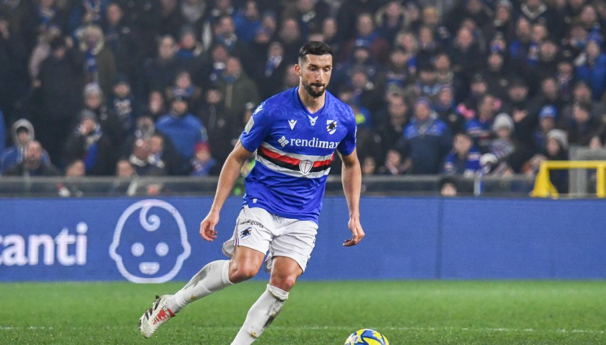 La turista accoltellata a Chioggia salvata da Bellemo della Sampdoria, il racconto del calciatore eroe La turista accoltellata a Chioggia salvata da Bellemo della Sampdoria, il racconto del calciatore eroe