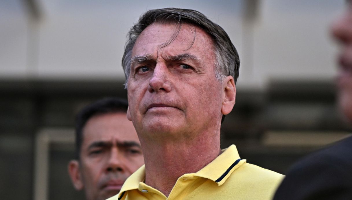 https://wips.plug.it/cips/notizie.virgilio.it/cms/2025/09/bolsonaro-brasile-condanna-colpo-di-stato.jpg