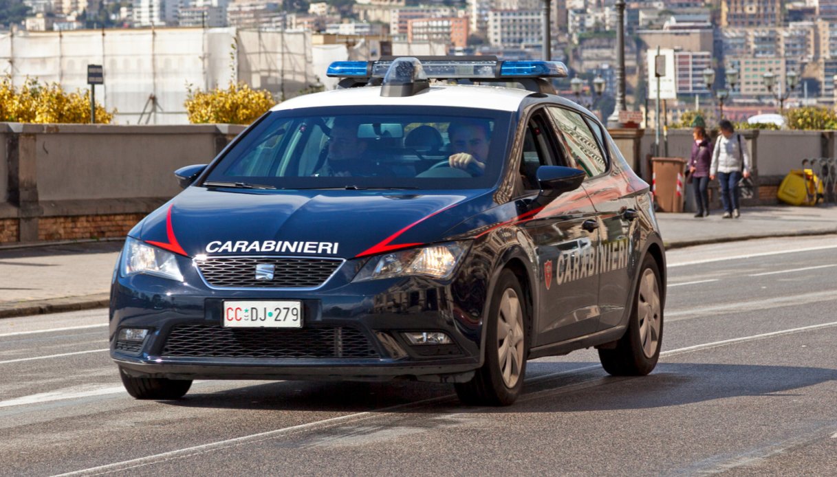 Violenza sessuale a Ragusa, 28enne denuncia abusi a un colloquio di lavoro: arrestato un 58enne con precedenti