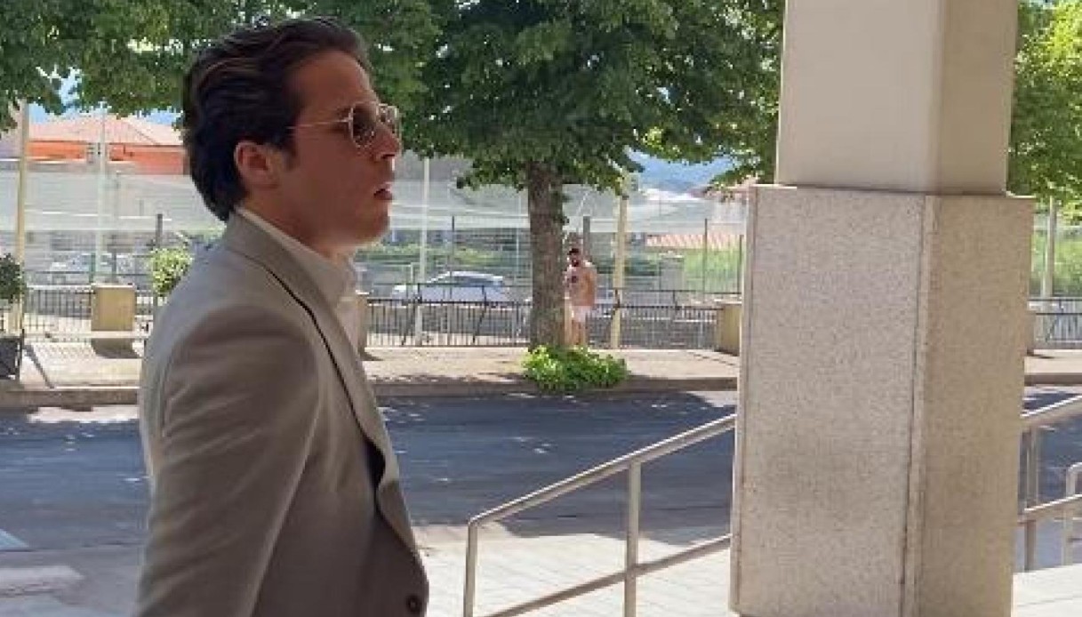 Processo a Ciro Grillo rinviato per il lutto del giudice Contu, scoppia la polemica per la data della sentenza Processo a Ciro Grillo rinviato per il lutto del giudice Contu, scoppia la polemica per la data della sentenza