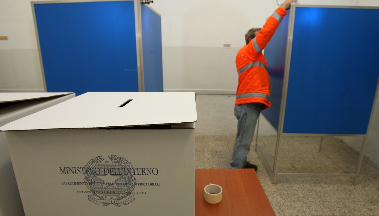 https://wips.plug.it/cips/notizie.virgilio.it/cms/2025/09/elezioni-regionali-valle-d-aosta.jpg