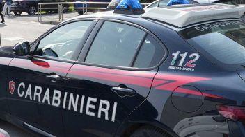 esine-cade-tettucio-auto-brescia