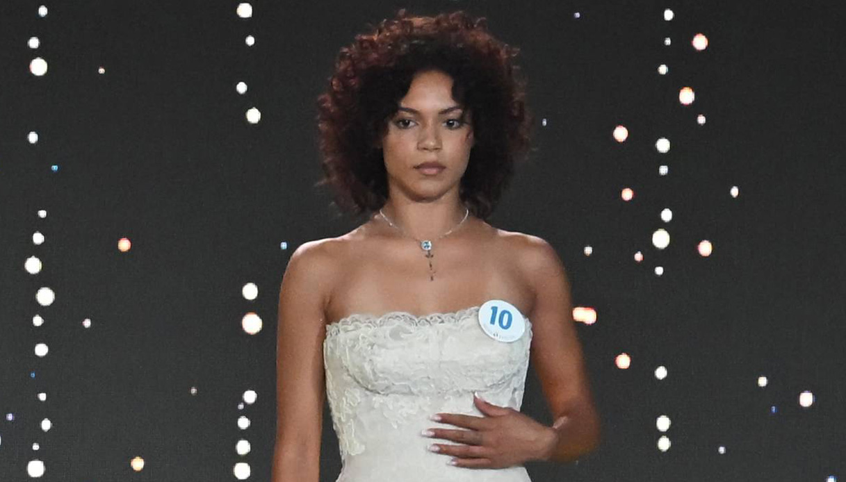 https://wips.plug.it/cips/notizie.virgilio.it/cms/2025/09/fanny-tardioli-miss-italia.jpg