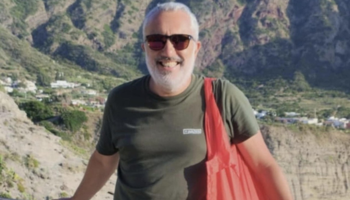https://wips.plug.it/cips/notizie.virgilio.it/cms/2025/09/febbre-suina-alessandro-marrone-nepal.jpg