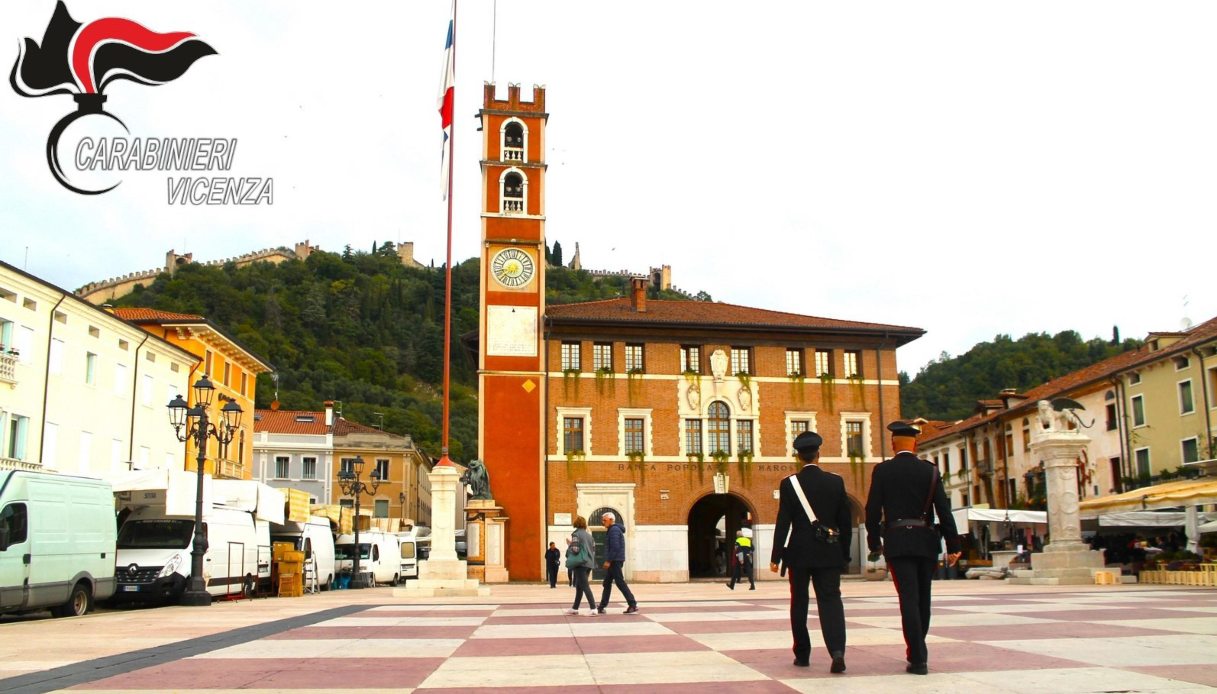 Accoltellata dall Accoltellata dall