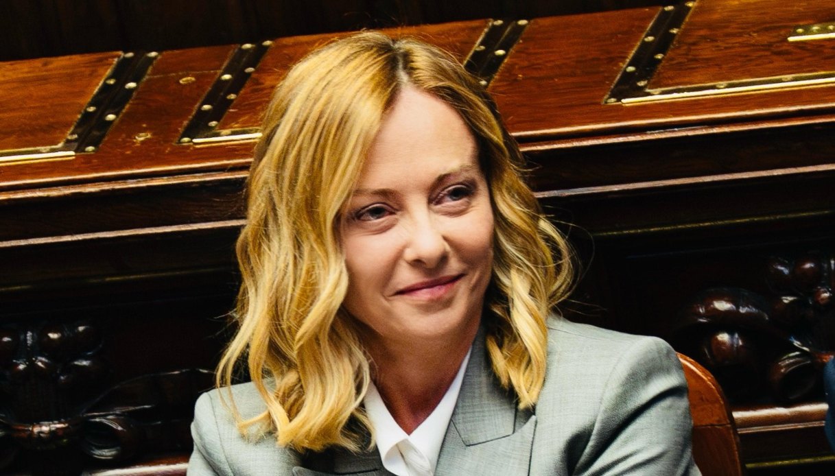 https://wips.plug.it/cips/notizie.virgilio.it/cms/2025/09/meloni-irpef.jpg