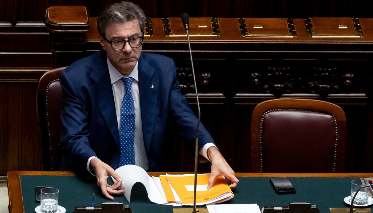 https://wips.plug.it/cips/notizie.virgilio.it/cms/2025/09/nuova-emissione-btp-valore.jpg