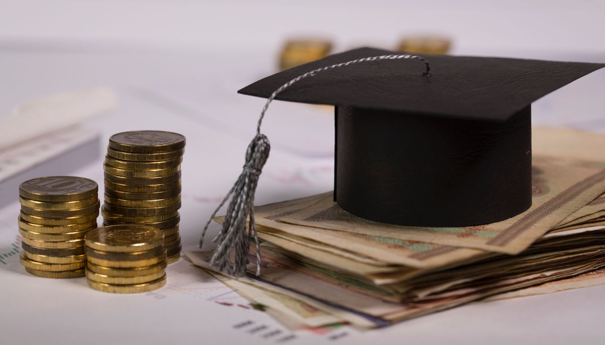 https://wips.plug.it/cips/notizie.virgilio.it/cms/2025/09/riscatto-laurea-900-euro.jpg
