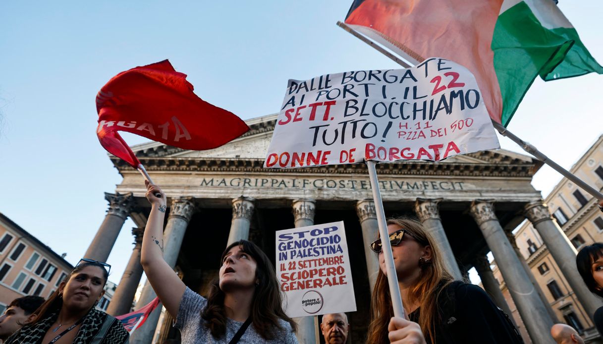 “Blocchiamo tutto”, cosa c’è da sapere sullo sciopero del 22 settembre per Gaza dai treni alle scuole “Blocchiamo tutto”, cosa c’è da sapere sullo sciopero del 22 settembre per Gaza dai treni alle scuole