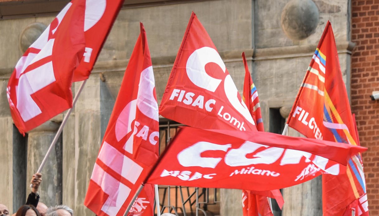 https://wips.plug.it/cips/notizie.virgilio.it/cms/2025/09/sciopero-generale.jpg