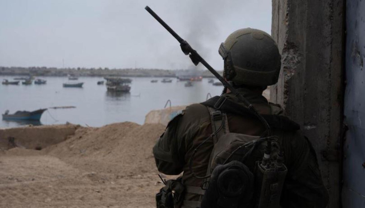 https://wips.plug.it/cips/notizie.virgilio.it/cms/2025/09/soldato-israeliano-morto-suicidio.jpg