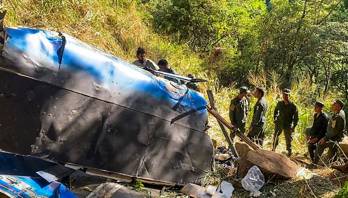 https://wips.plug.it/cips/notizie.virgilio.it/cms/2025/09/sri-lanka-bus-morti-feriti.jpg