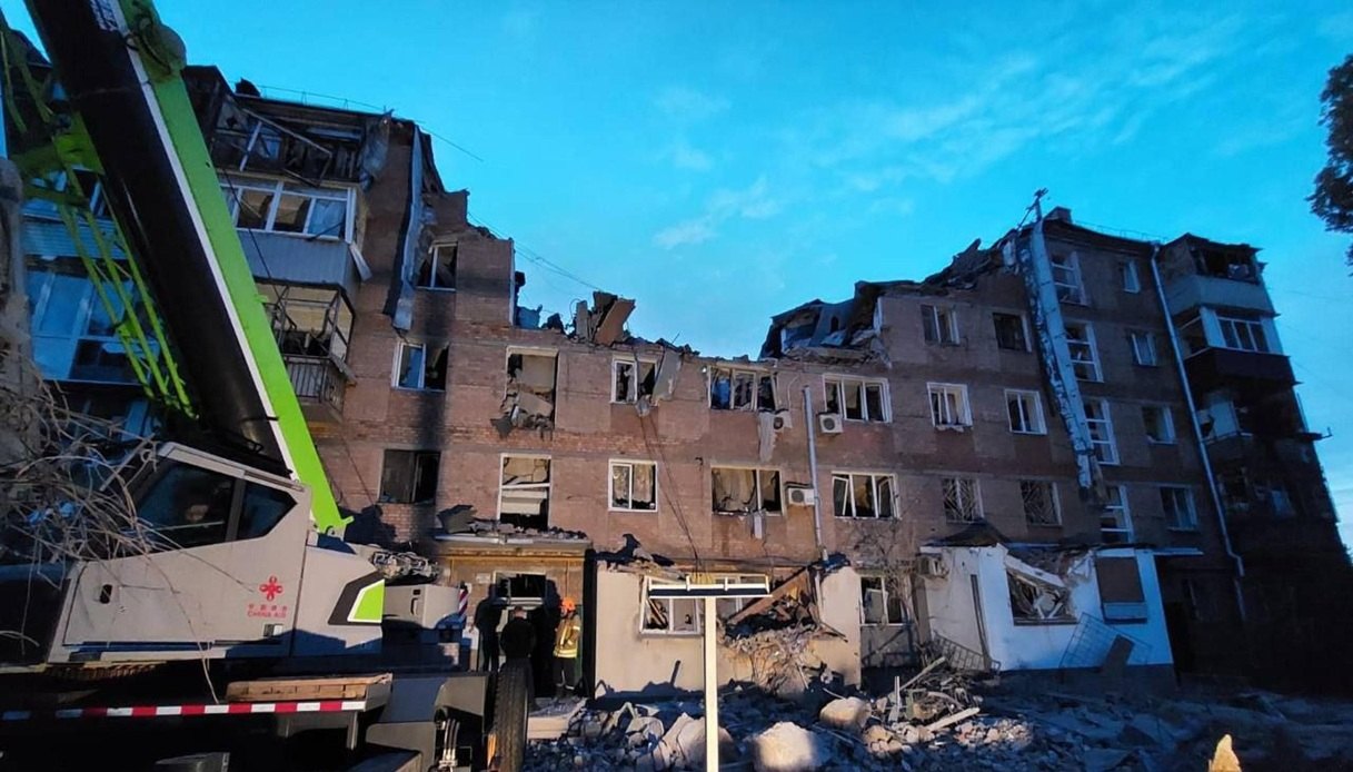 https://wips.plug.it/cips/notizie.virgilio.it/cms/2025/09/ucraina-russia-droni-morti.jpg