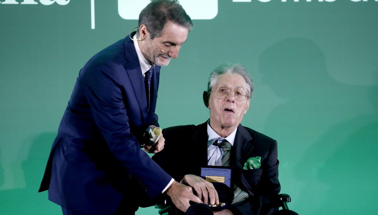 https://wips.plug.it/cips/notizie.virgilio.it/cms/2025/09/umberto-bossi-84-anni-auguri-matteo-salvini.jpg