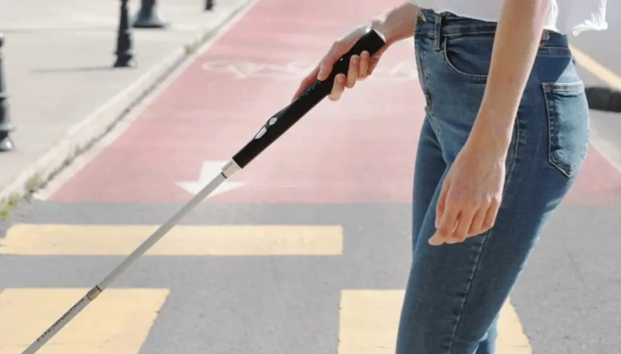 https://wips.plug.it/cips/notizie.virgilio.it/cms/2025/09/we-walk-per-non-vedenti.jpg