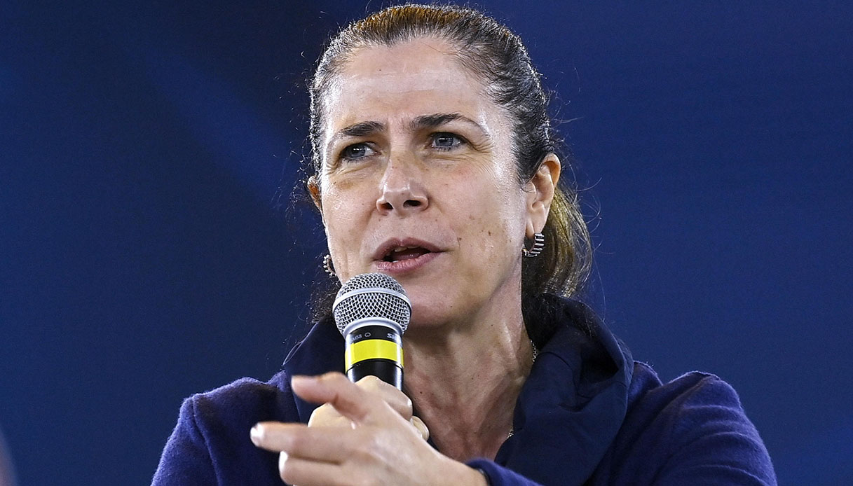https://wips.plug.it/cips/notizie.virgilio.it/cms/2025/10/alessandra-todde-decadenza-corte-costituzionale-sardegna.jpg