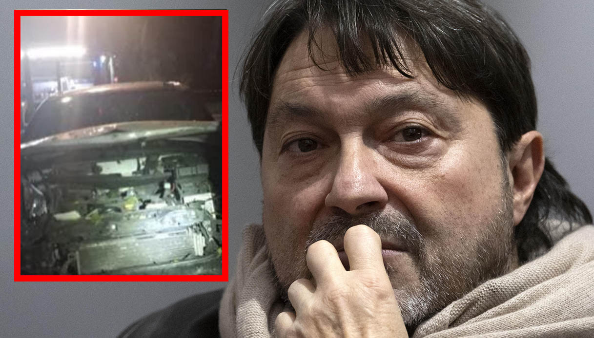 Auto di Sigfrido Ranucci e della figlia distrutte da due bombe sotto casa a Pomezia, Report pubblica il video Auto di Sigfrido Ranucci e della figlia distrutte da due bombe sotto casa a Pomezia, Report pubblica il video