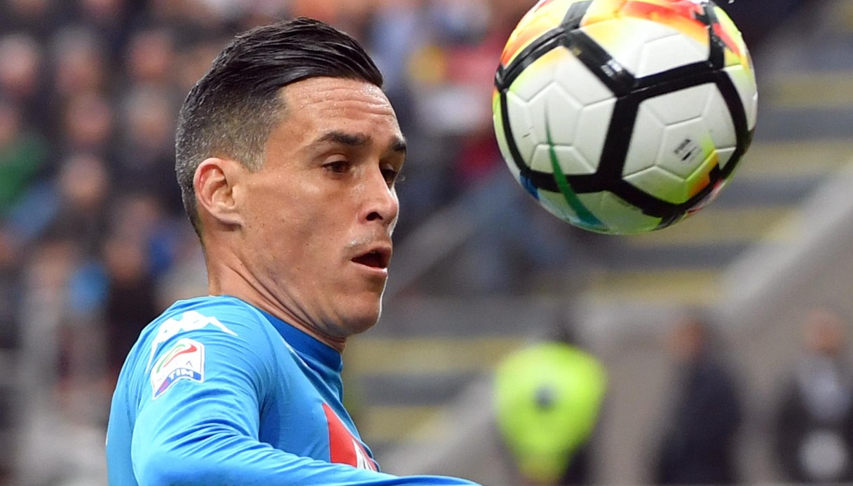 https://wips.plug.it/cips/notizie.virgilio.it/cms/2025/10/callejon-napoli-vanesa.jpg