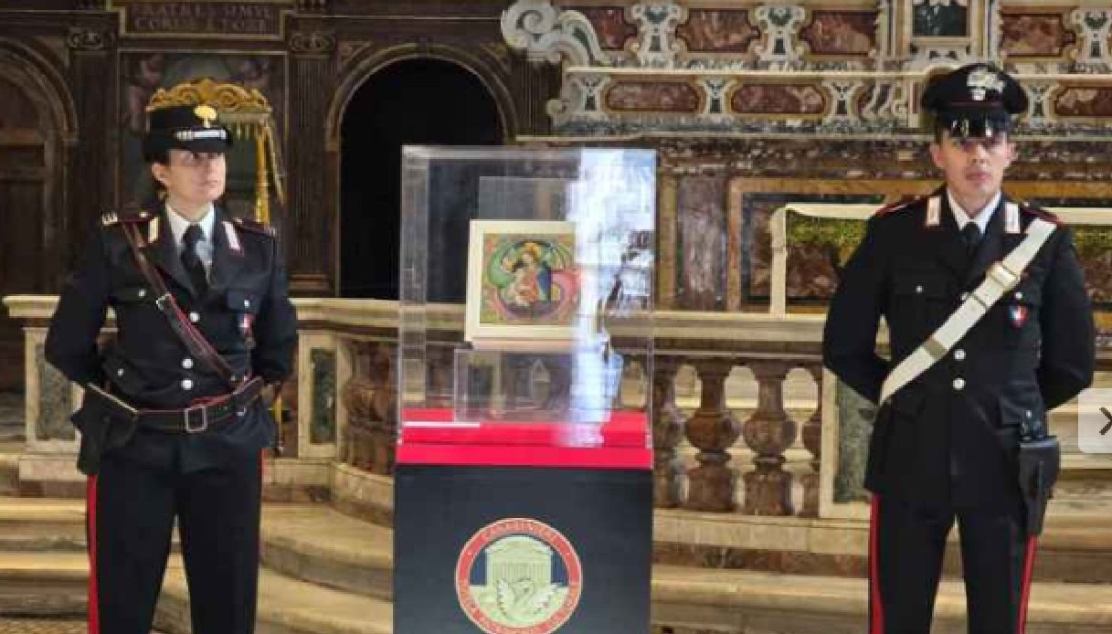 Miniatura quattrocentesca rubata dal valore di 250mila euro torna a Roma dopo 40 anni, dove è stata trovata Miniatura quattrocentesca rubata dal valore di 250mila euro torna a Roma dopo 40 anni, dove è stata trovata