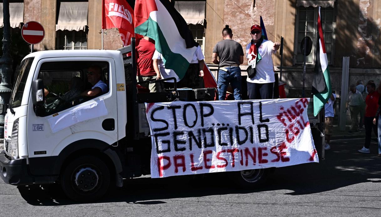 https://wips.plug.it/cips/notizie.virgilio.it/cms/2025/10/cgil.jpg