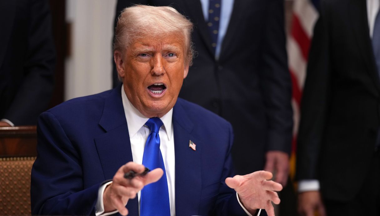 https://wips.plug.it/cips/notizie.virgilio.it/cms/2025/10/donald-trump-nobel-per-la-pace-2025-casa-bianca-1.jpg