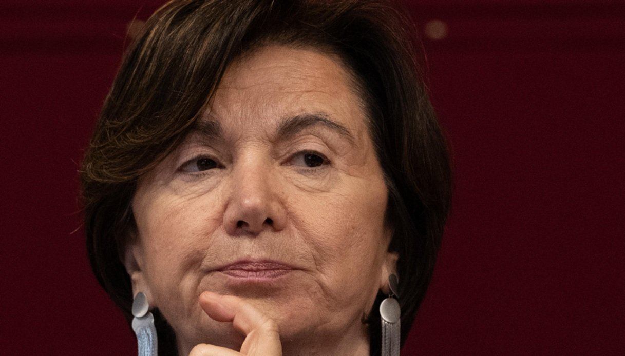 https://wips.plug.it/cips/notizie.virgilio.it/cms/2025/10/eugenia-roccella-gite-auschwitz-polemica.jpg