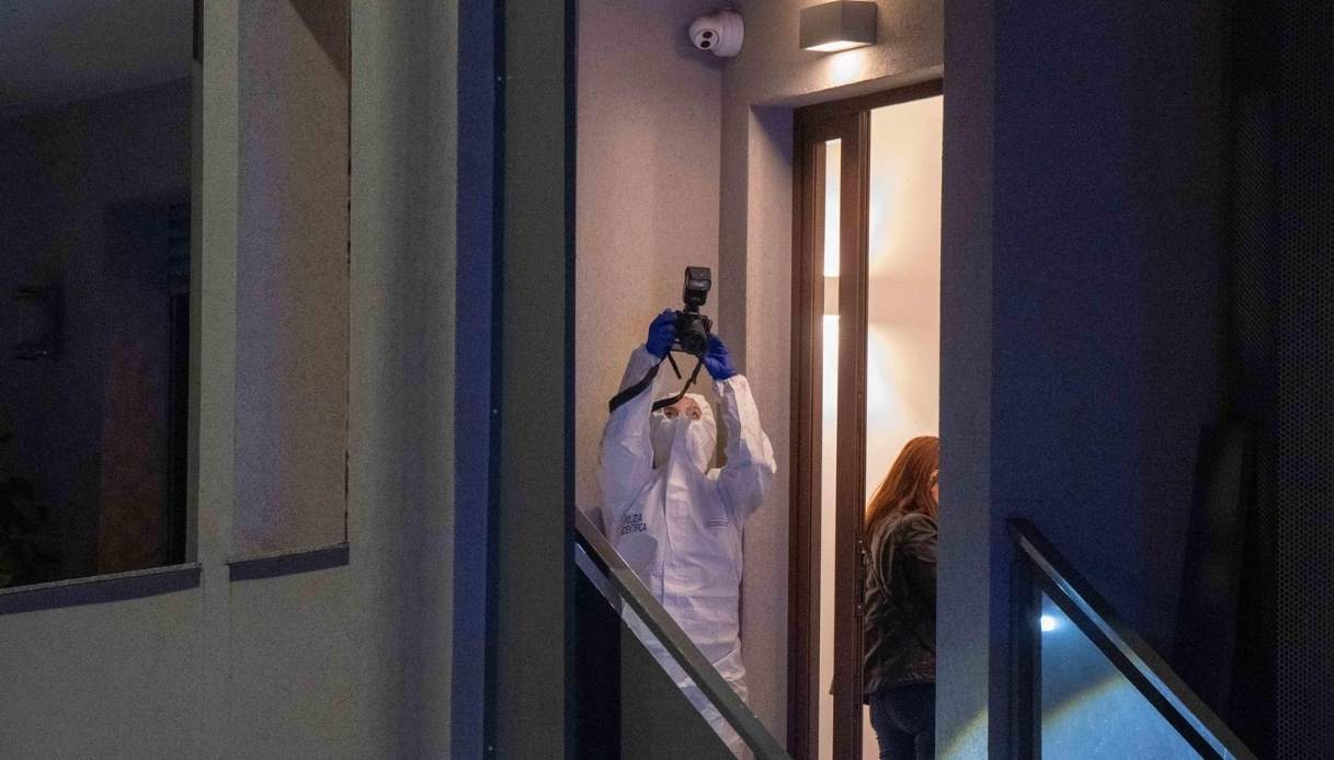 femminicidio pamela genini polizia scientifica