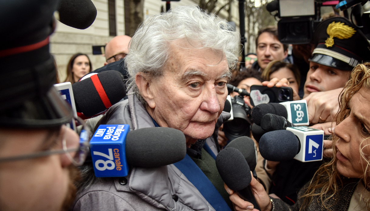 Delitto di Garlasco, la stoccata della madre di Andrea Sempio su Massimo Lovati: "Scelto perché costava poco"