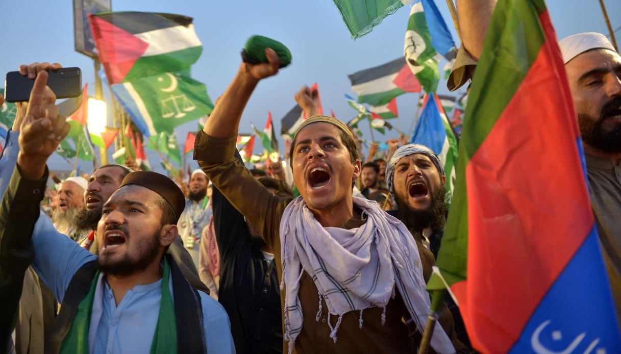 https://wips.plug.it/cips/notizie.virgilio.it/cms/2025/10/hamas-ostaggi-israele.jpg