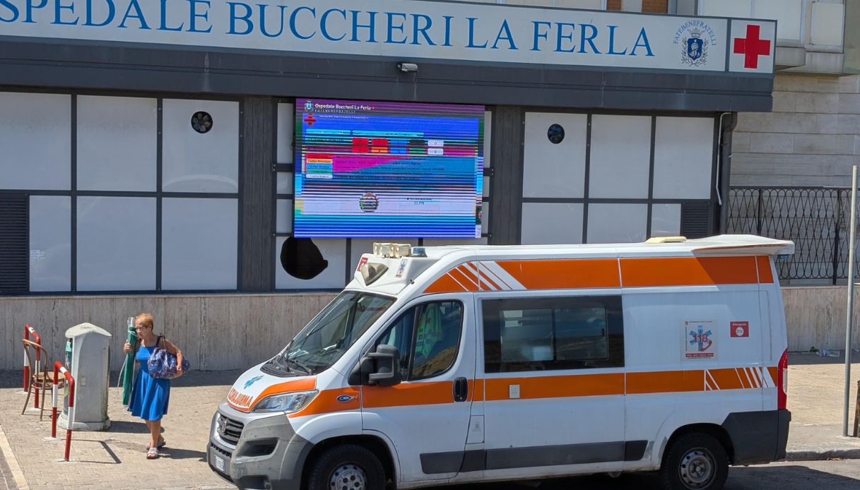 https://wips.plug.it/cips/notizie.virgilio.it/cms/2025/10/incidente-pullman-grace-opoku-palermo.jpg