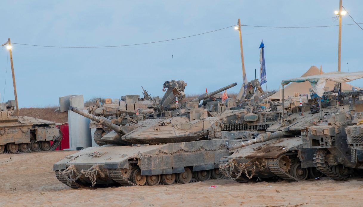 https://wips.plug.it/cips/notizie.virgilio.it/cms/2025/10/italia-armi-israele-gaza.jpg