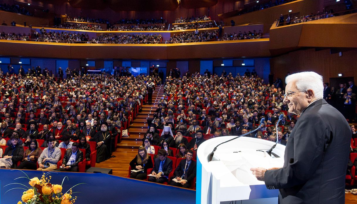 Appello alla pace di Mattarella