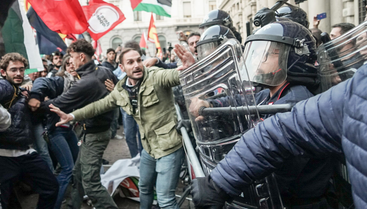 https://wips.plug.it/cips/notizie.virgilio.it/cms/2025/10/milano-tel-aviv-gemellaggio.jpg