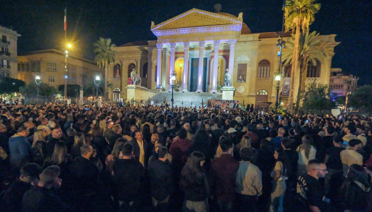 Fiaccolata a Palermo per Paolo Taormina