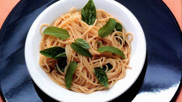 Trump dichiara guerra alla pasta italiana, i rischi dei maxi dazi e i  marchi che potrebbero subire aumenti
